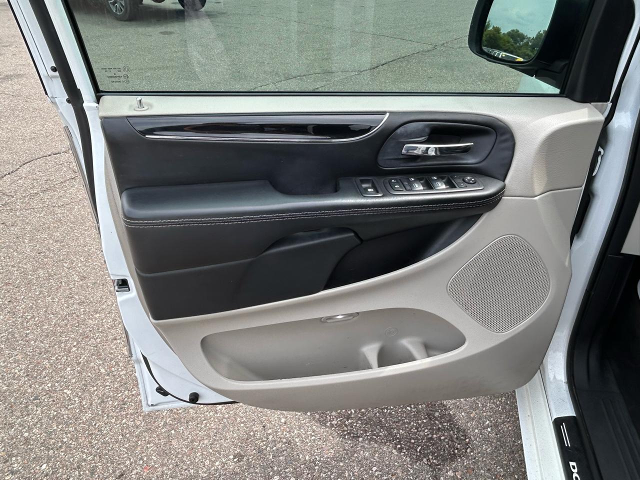 Dodge Grand Caravan SXT Wagon 2018