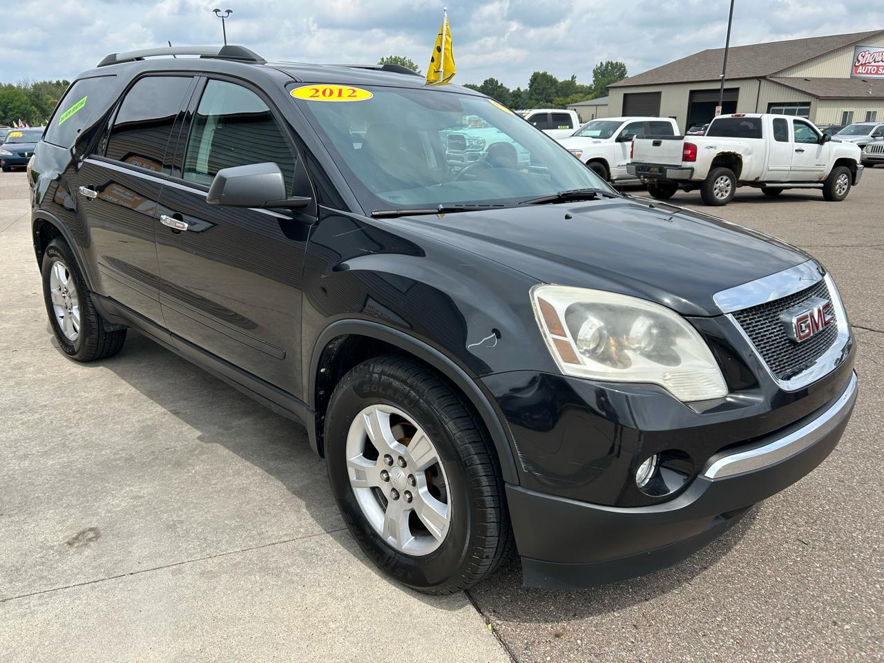 GMC Acadia AWD 4dr SL 2012