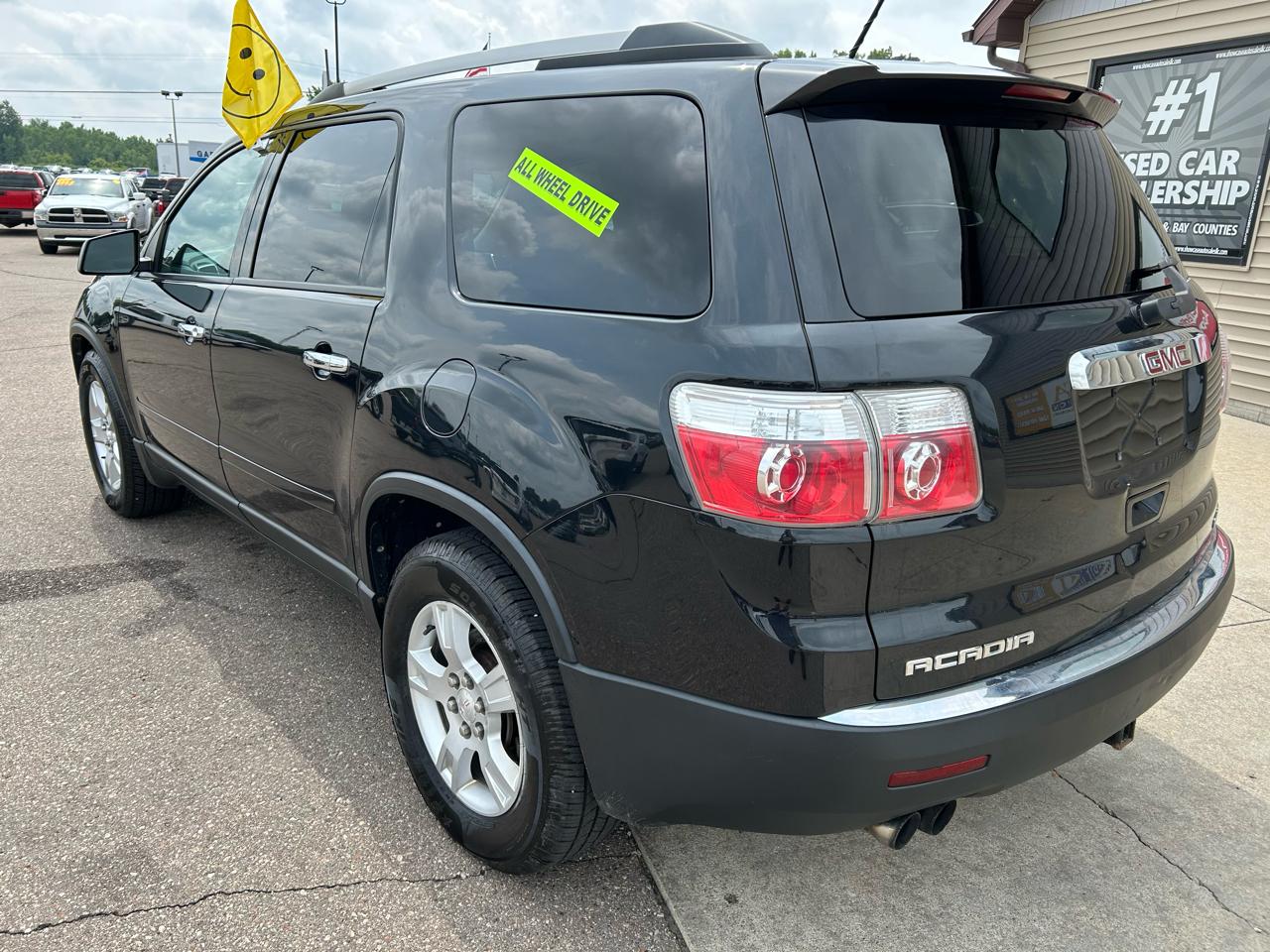 GMC Acadia AWD 4dr SL 2012