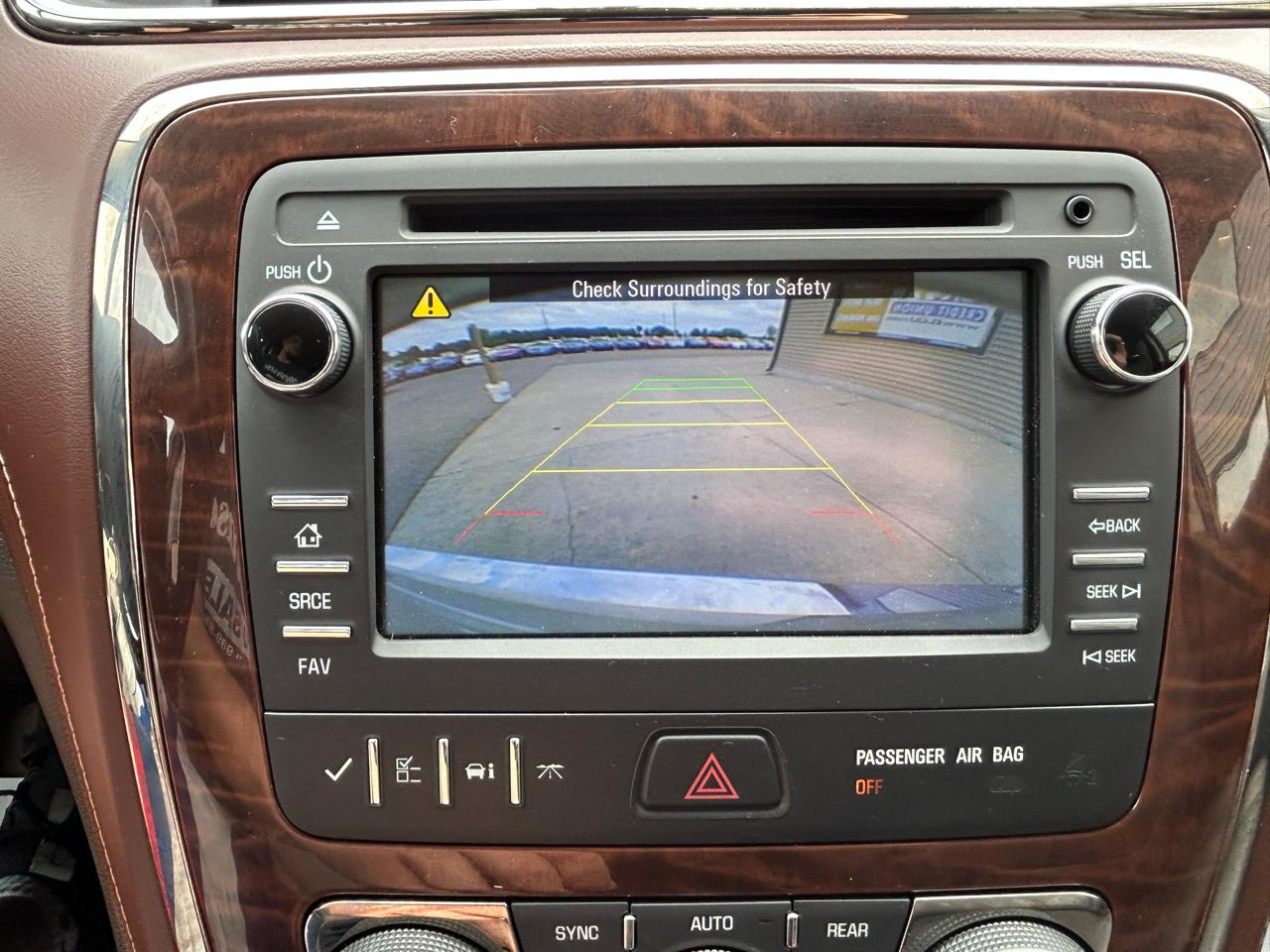 Buick Enclave FWD 4dr Leather 2014