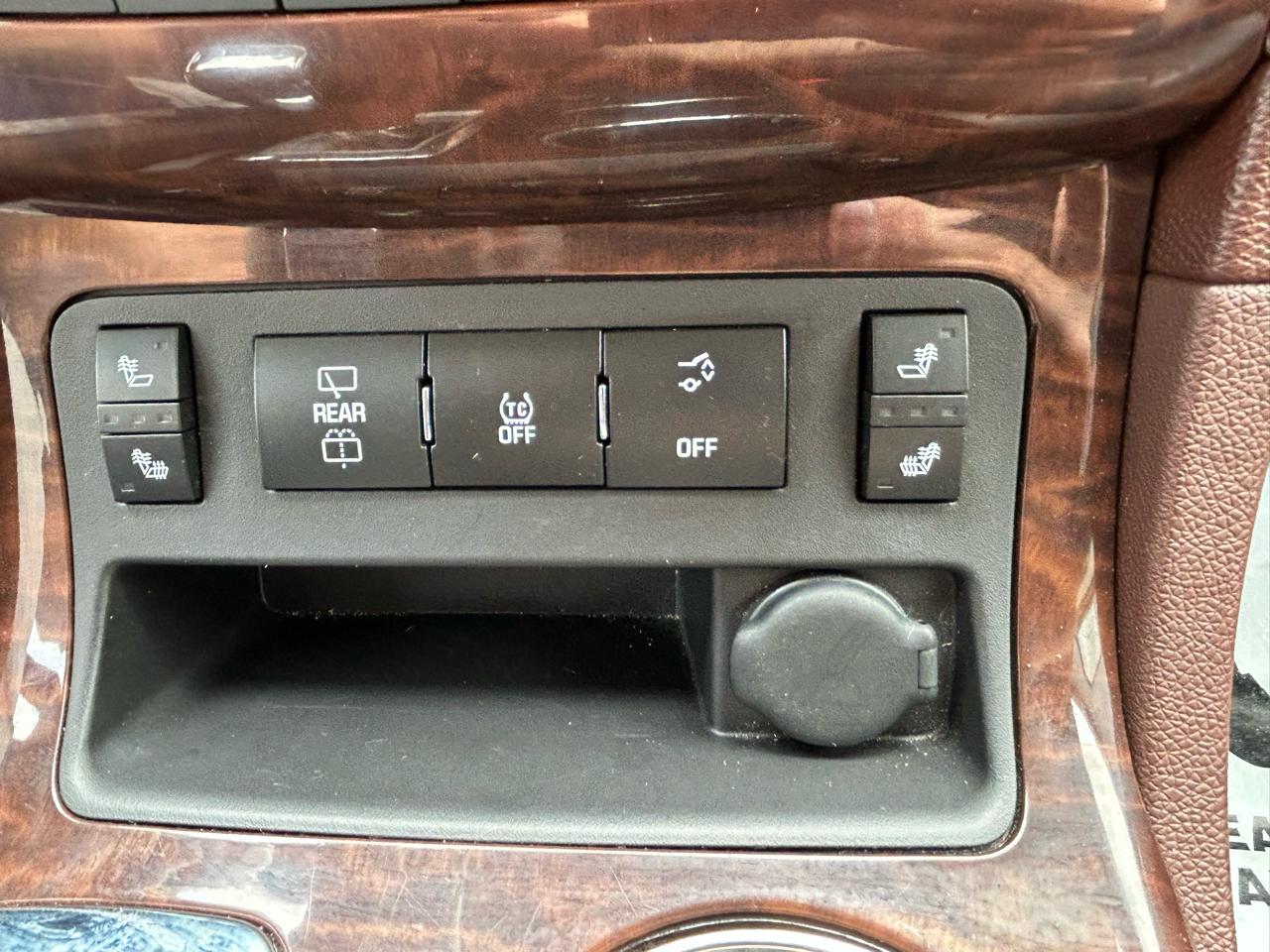 Buick Enclave FWD 4dr Leather 2014