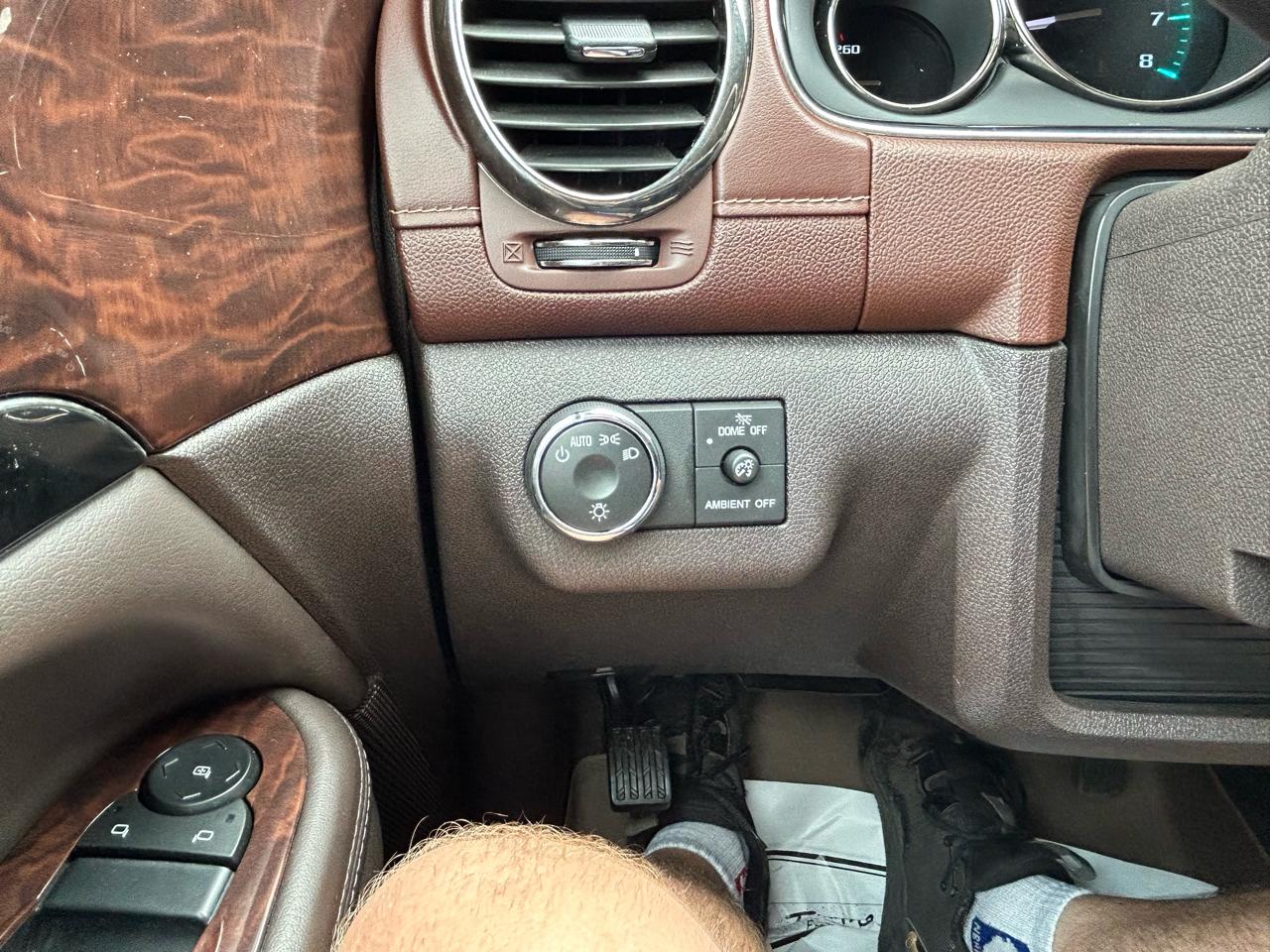Buick Enclave FWD 4dr Leather 2014
