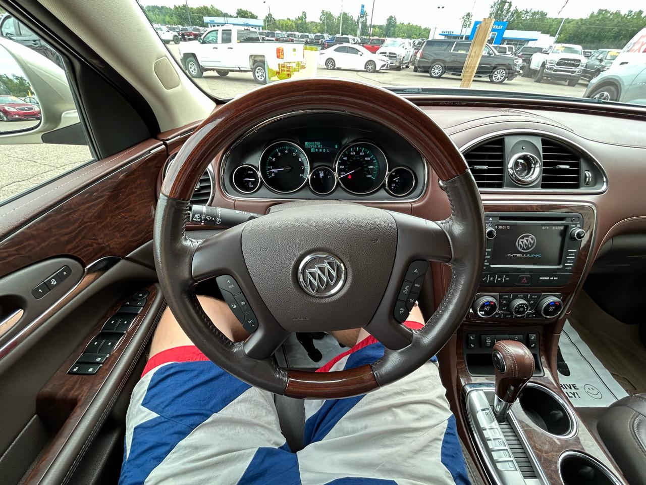 Buick Enclave FWD 4dr Leather 2014