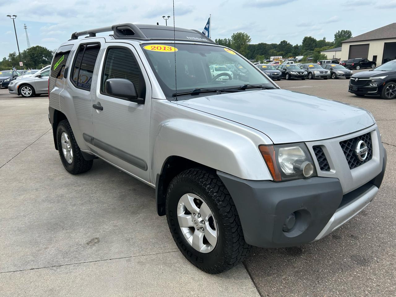 Nissan Xterra 4WD 4dr Auto S 2013