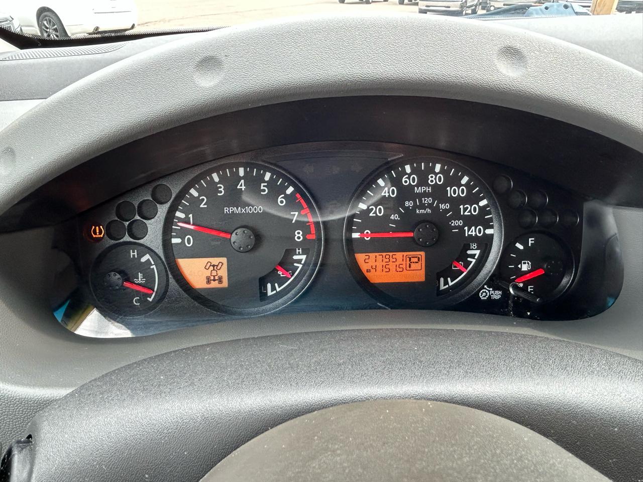 Nissan Xterra 4WD 4dr Auto S 2013