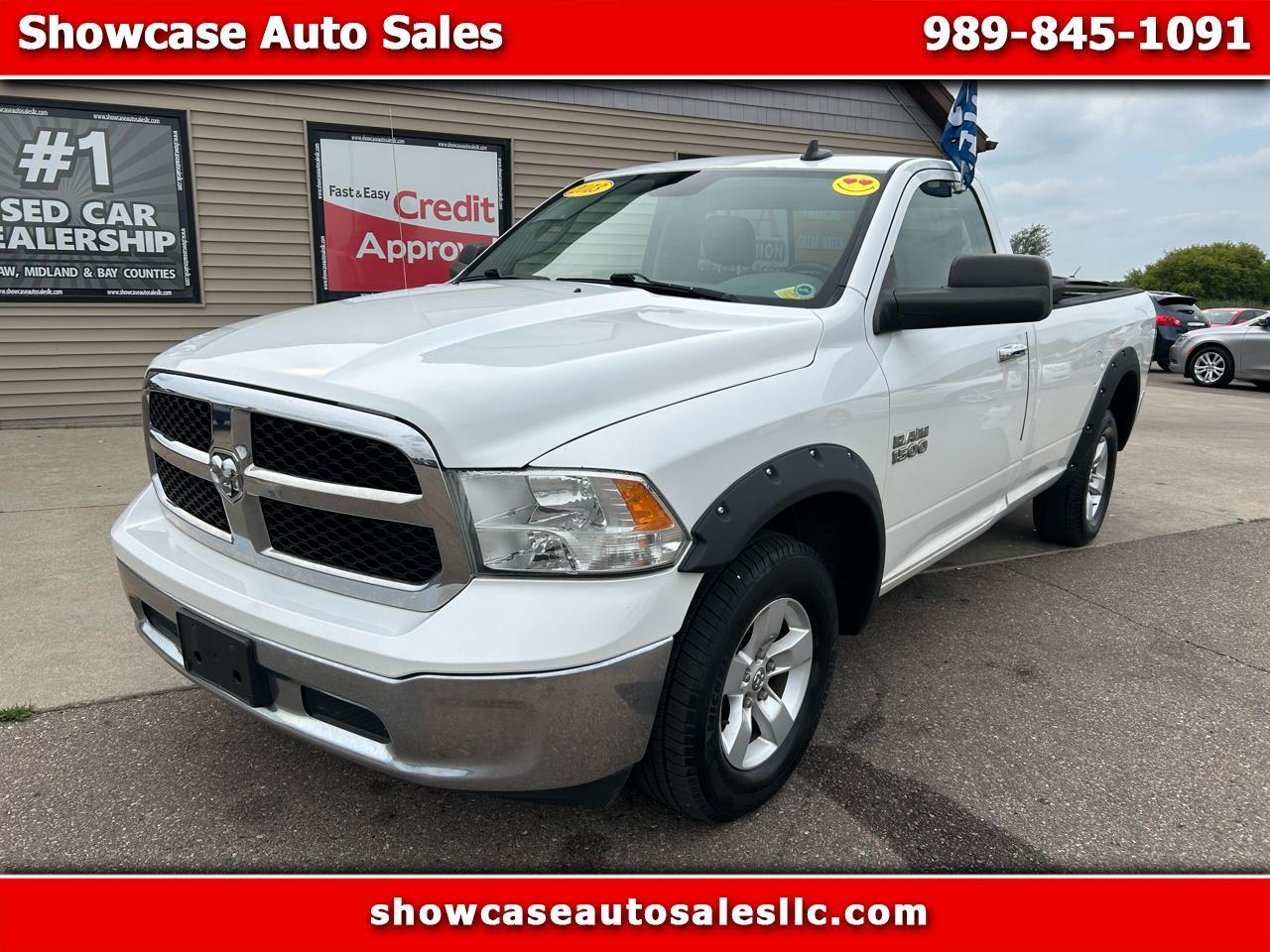 RAM 1500 4WD Reg Cab 140.5" SLT 2013