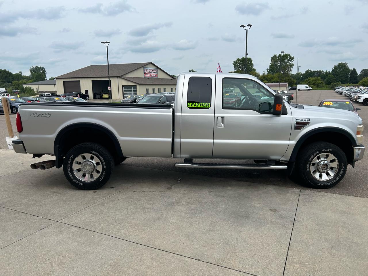 Ford Super Duty F-350 SRW 4WD SuperCab 142" Lariat 2010