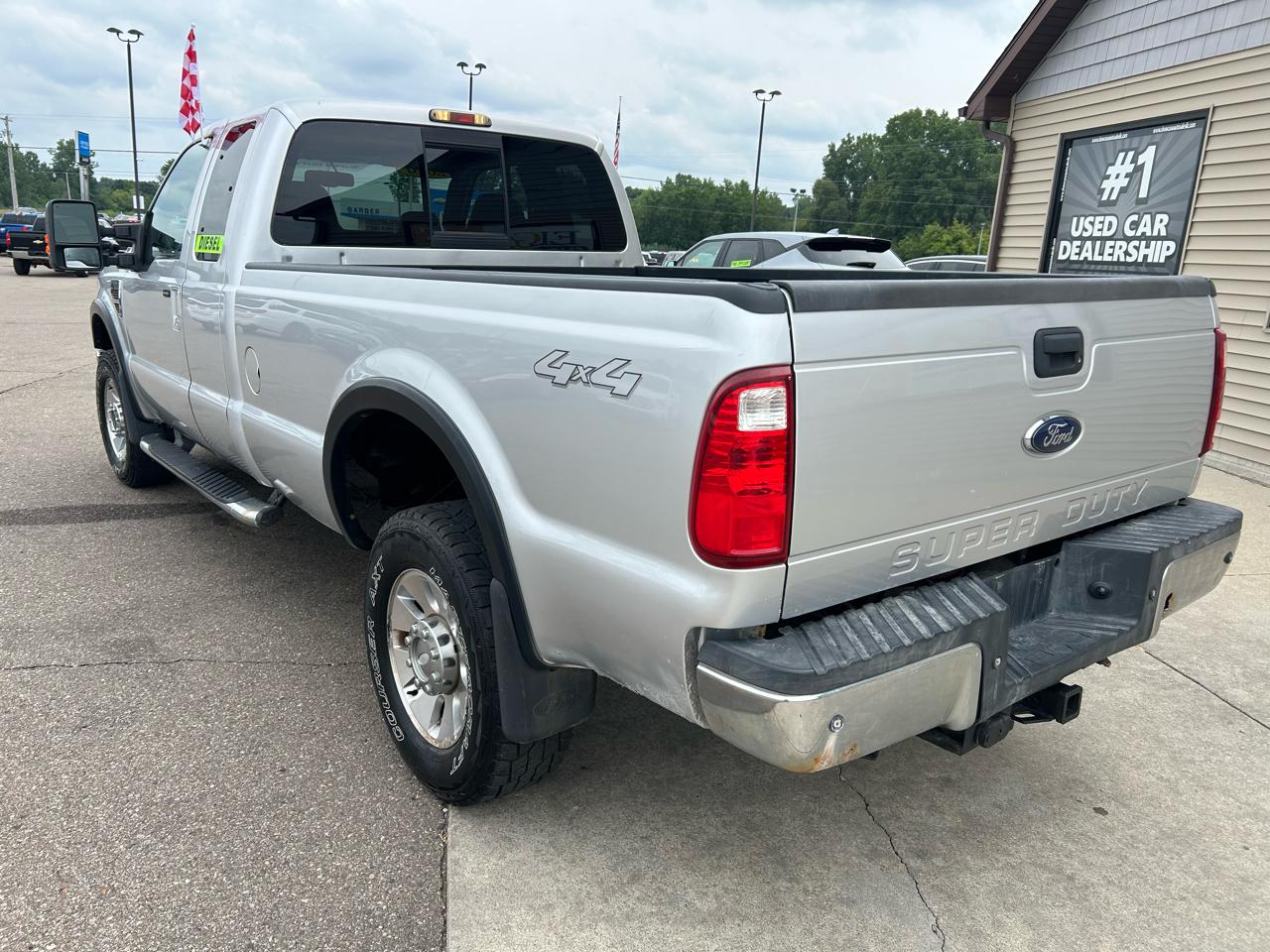 Ford Super Duty F-350 SRW 4WD SuperCab 142" Lariat 2010