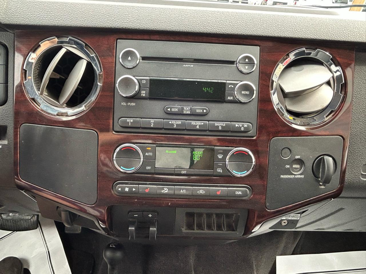 Ford Super Duty F-350 SRW 4WD SuperCab 142" Lariat 2010