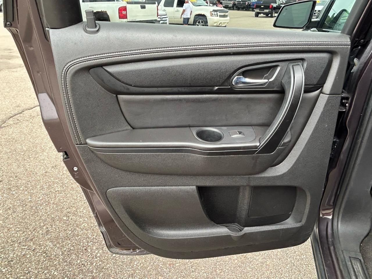 Chevrolet Traverse FWD 4dr LT w/1LT 2015