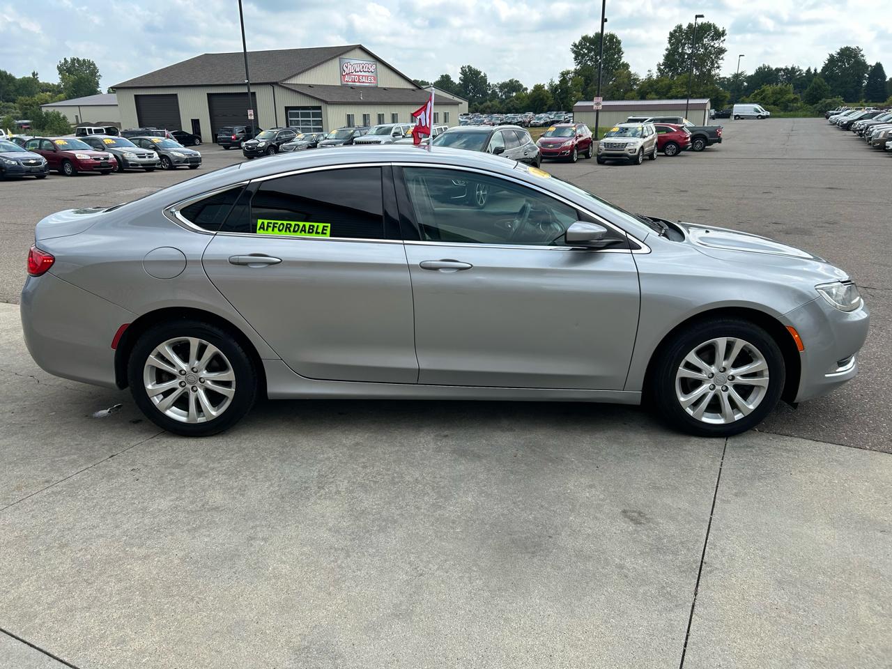 Chrysler 200 4dr Sdn Limited FWD 2015