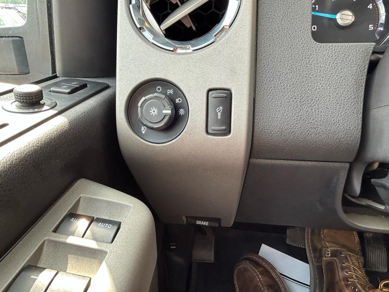 Ford Super Duty F-250 SRW 4WD Crew Cab 172" Lariat 2016