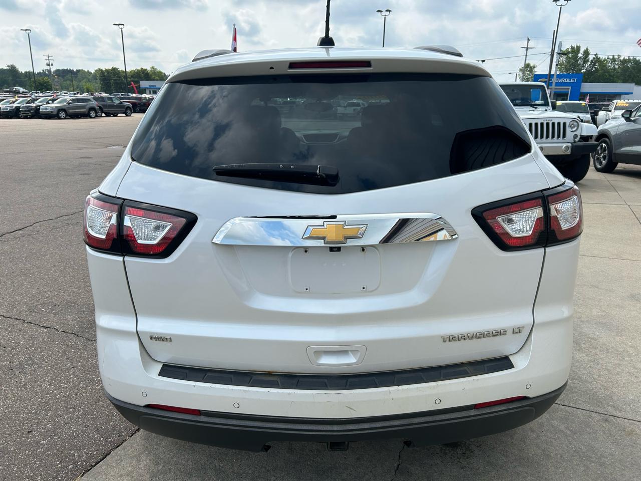 Chevrolet Traverse AWD 4dr LT w/1LT 2016