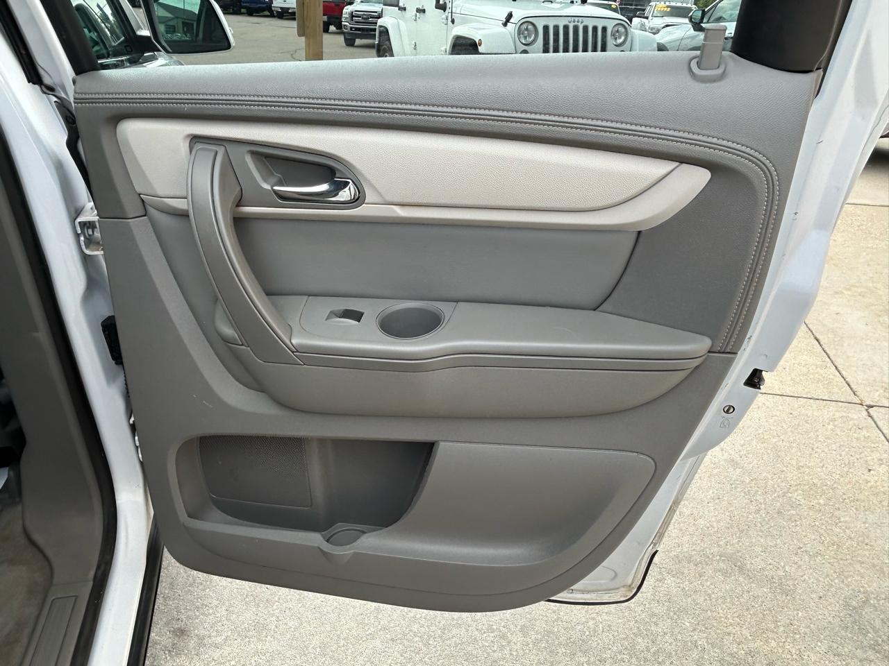 Chevrolet Traverse AWD 4dr LT w/1LT 2016