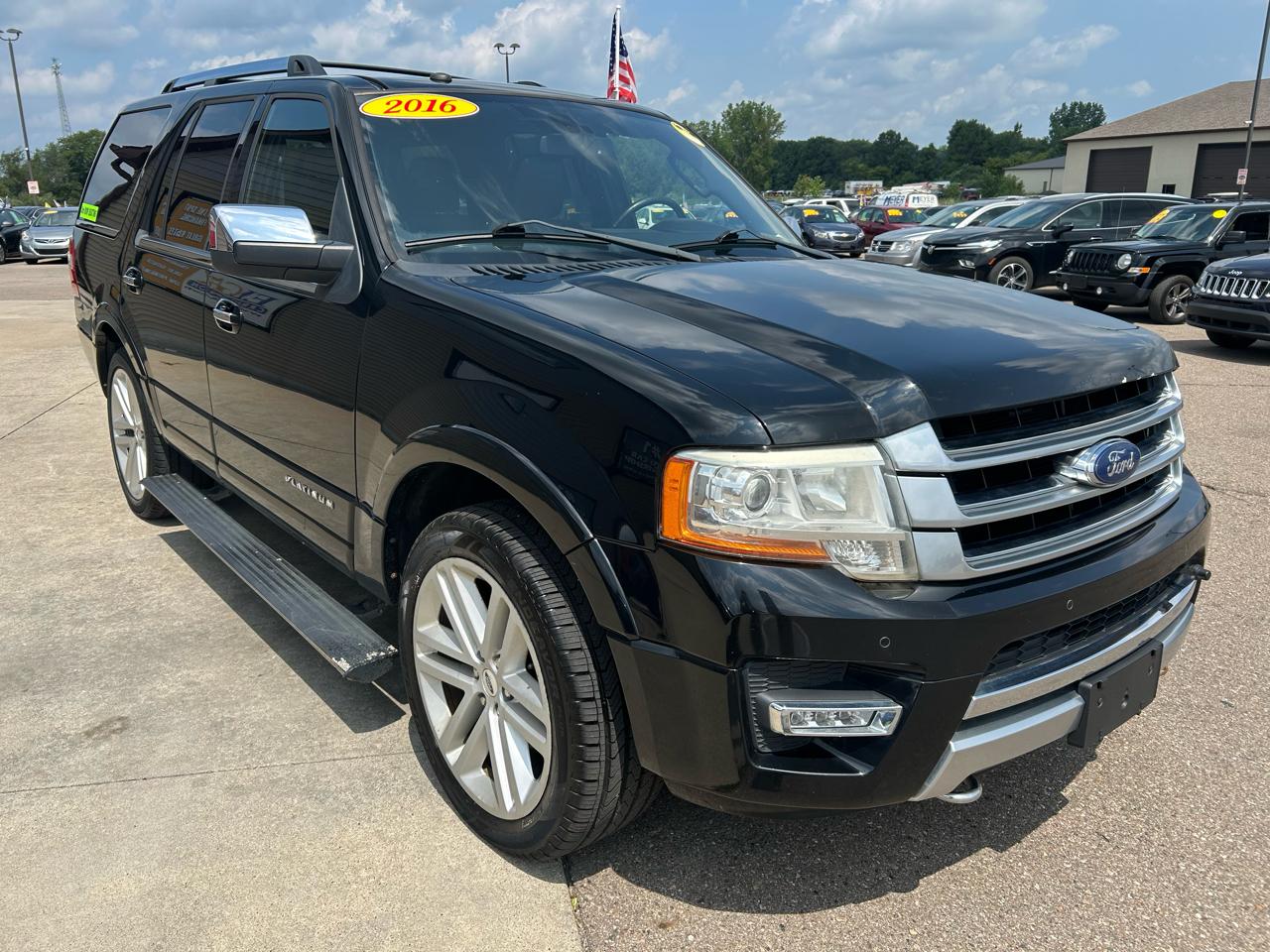 Ford Expedition 4WD 4dr Platinum 2016