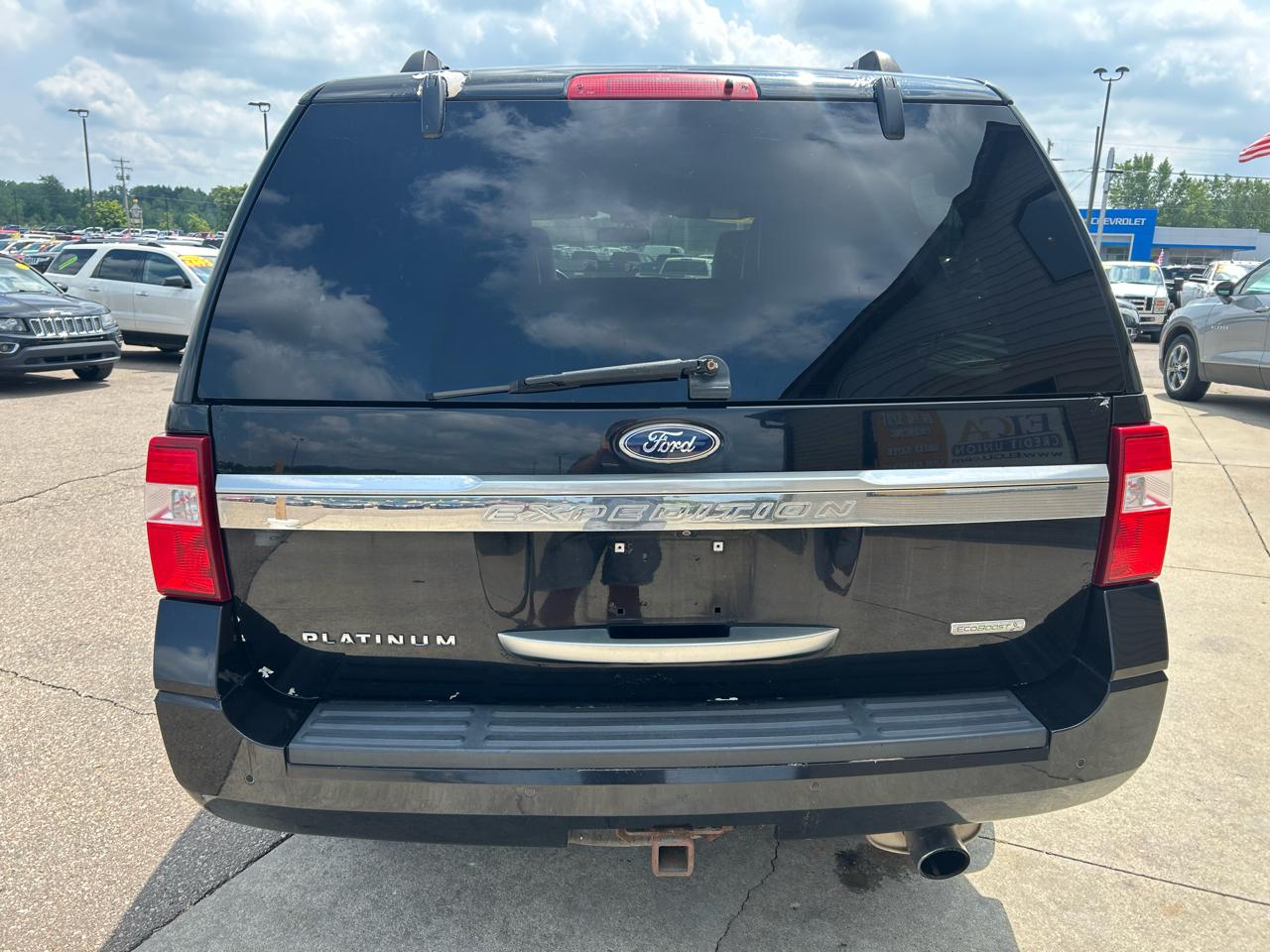Ford Expedition 4WD 4dr Platinum 2016