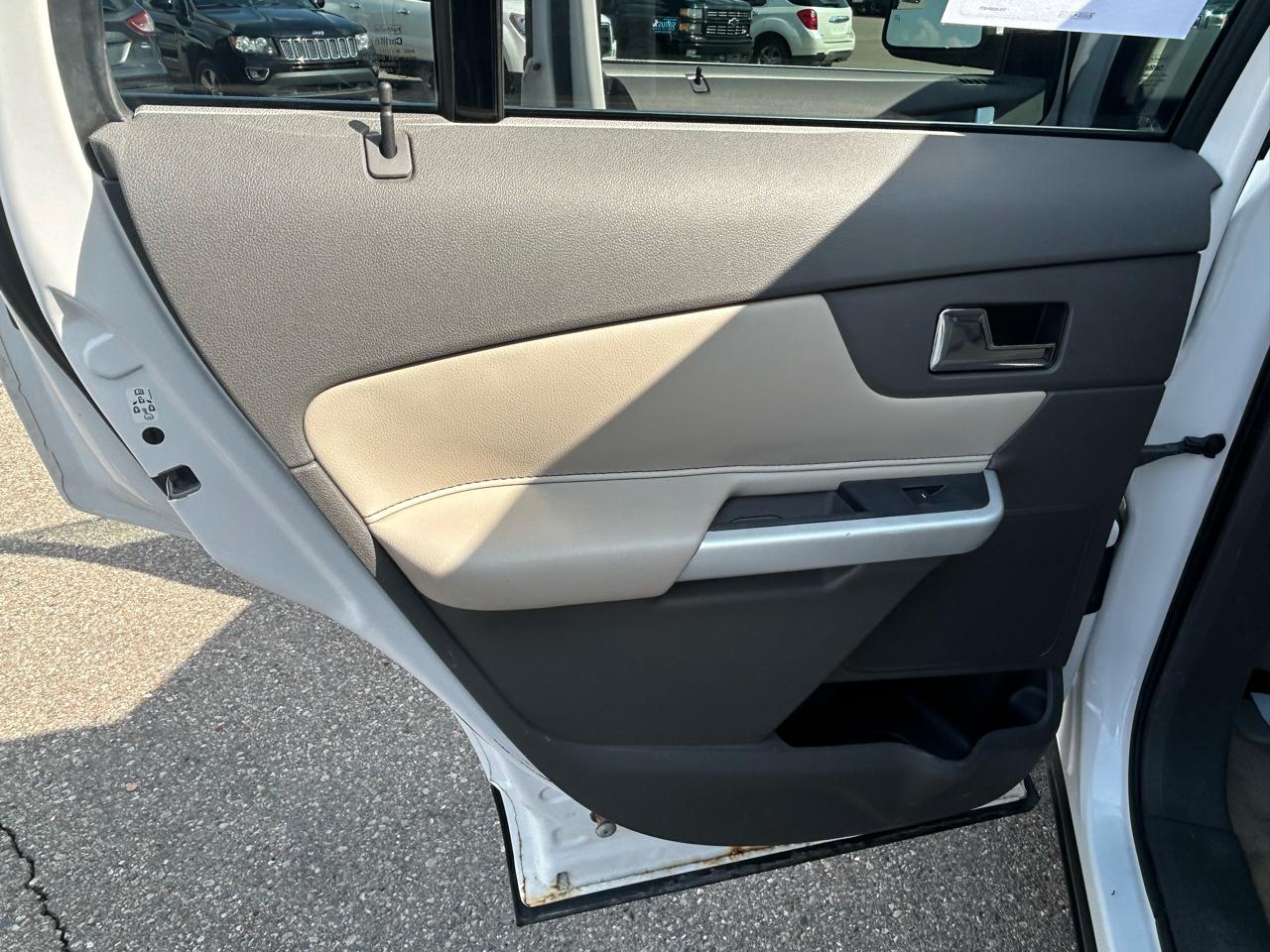 Ford Edge 4dr Limited FWD 2011