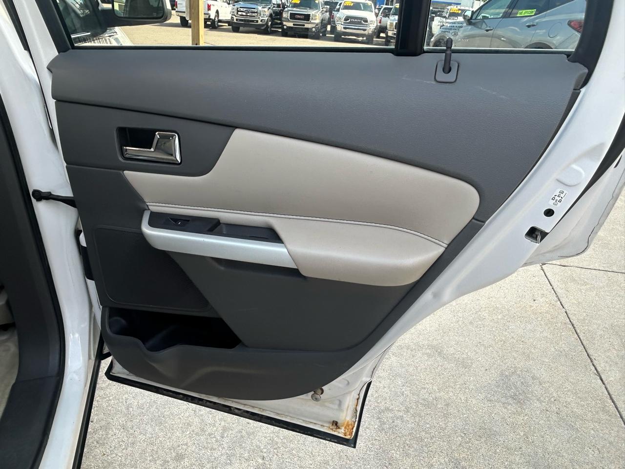 Ford Edge 4dr Limited FWD 2011