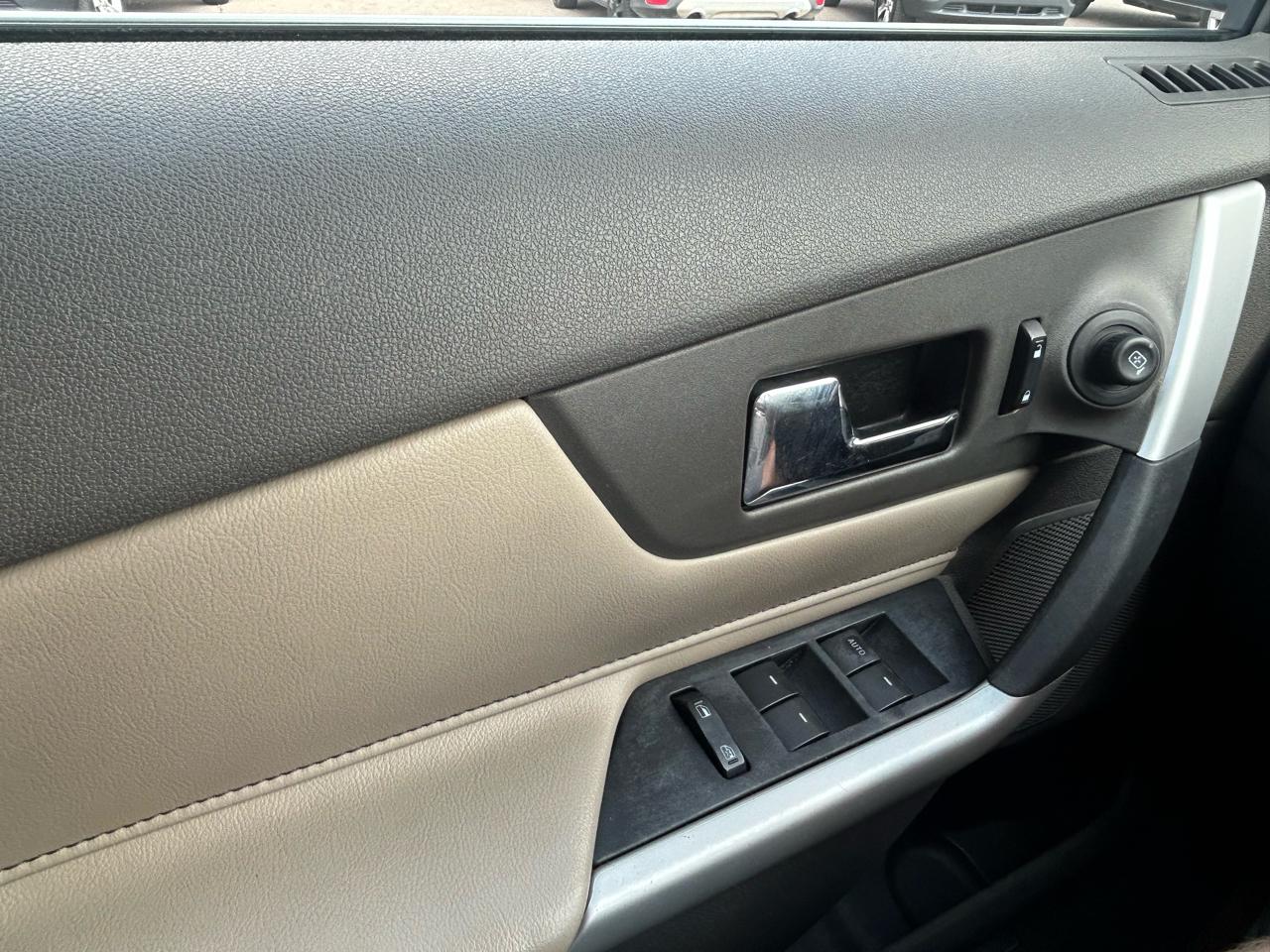 Ford Edge 4dr Limited FWD 2011