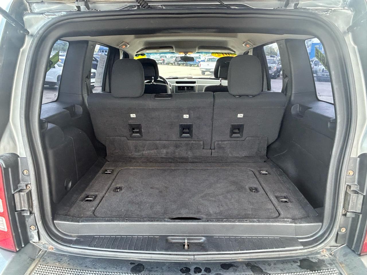 Jeep Liberty 4WD 4dr Sport 2012