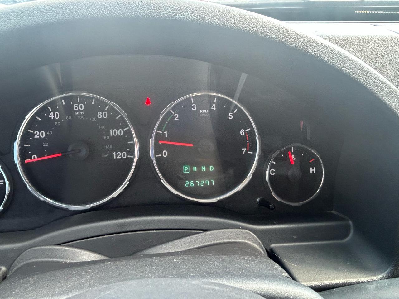 Jeep Liberty 4WD 4dr Sport 2012
