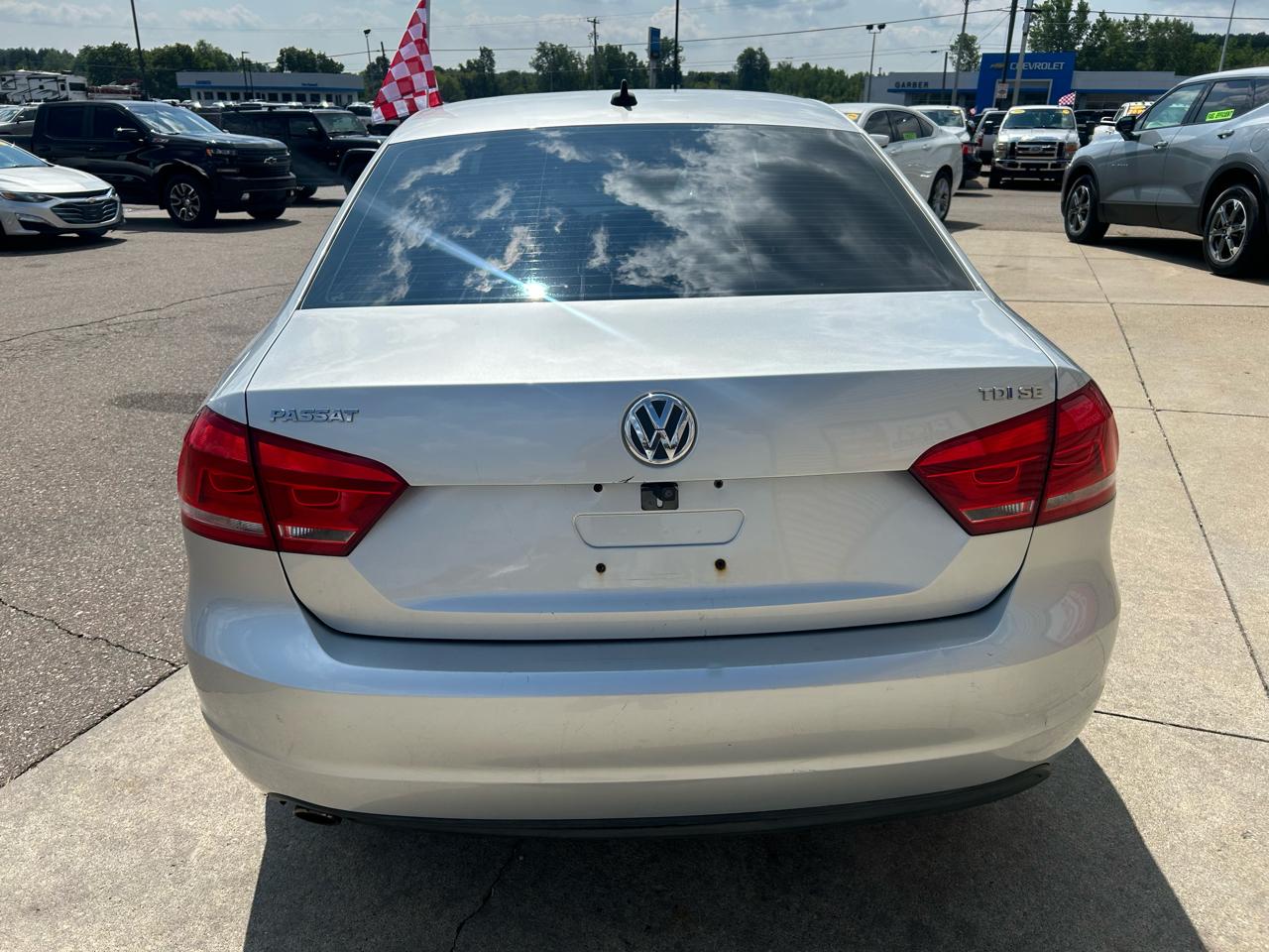 Volkswagen Passat 4dr Sdn 2.0L Manual TDI SE 2013