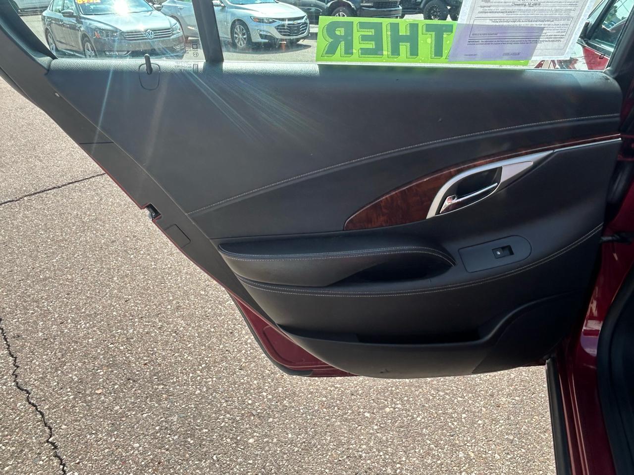 Buick LaCrosse 4dr Sdn CXL 3.0L FWD 2010