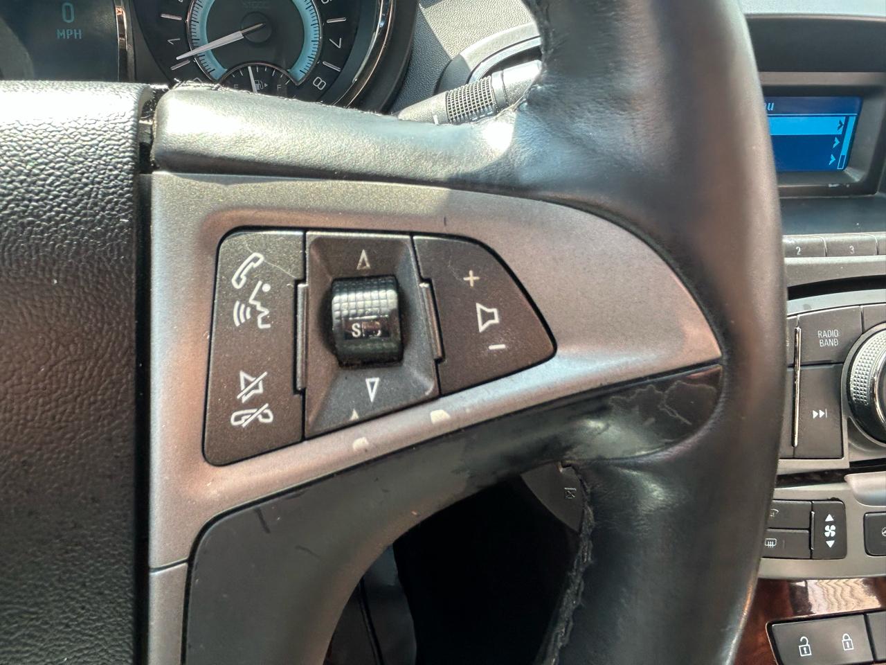 Buick LaCrosse 4dr Sdn CXL 3.0L FWD 2010