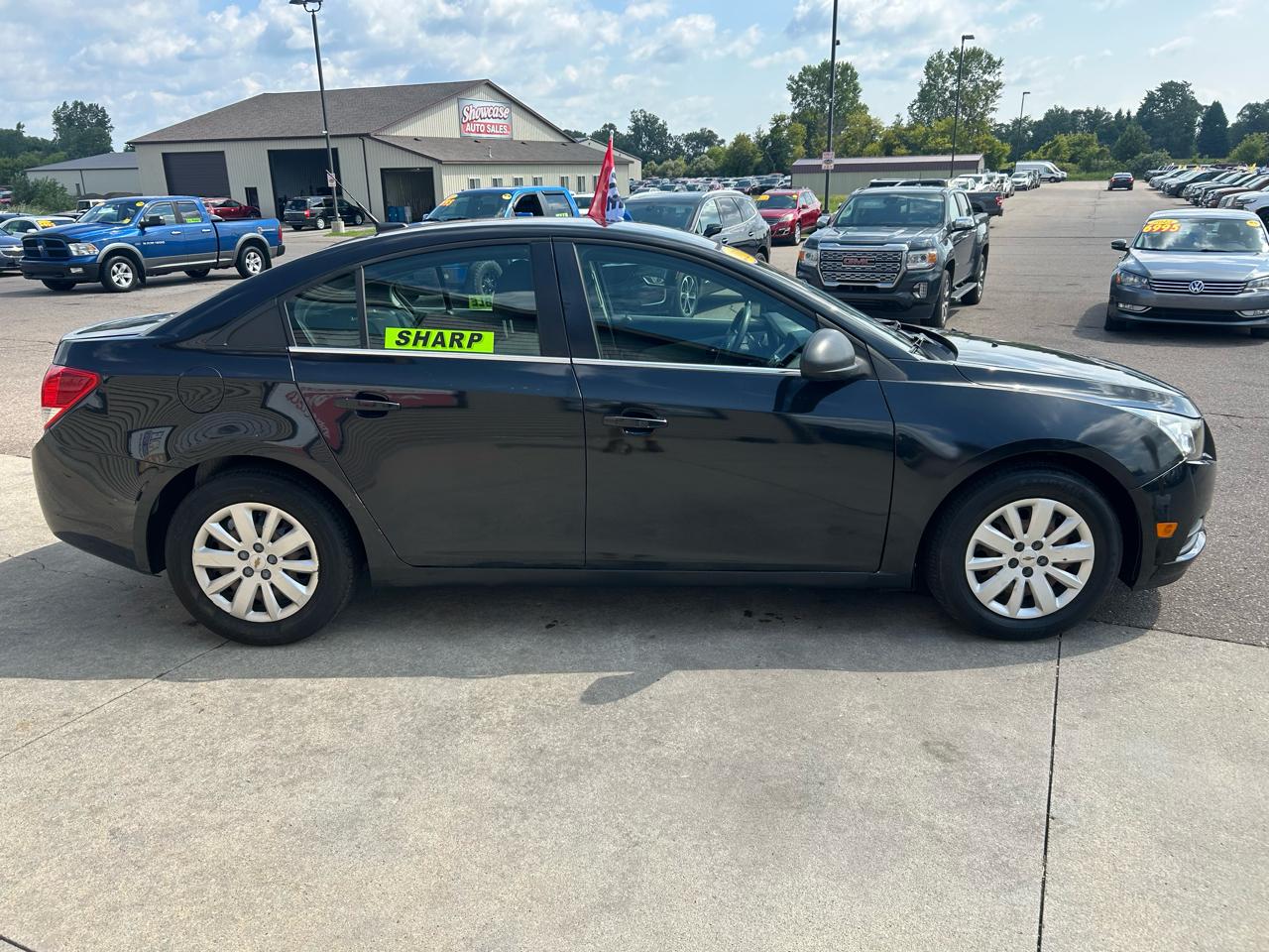 Chevrolet Cruze 4dr Sdn LS 2011