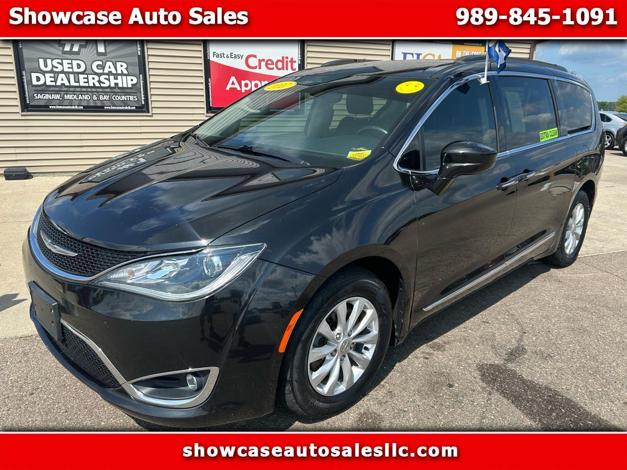 Chrysler Pacifica Touring-L FWD 2017