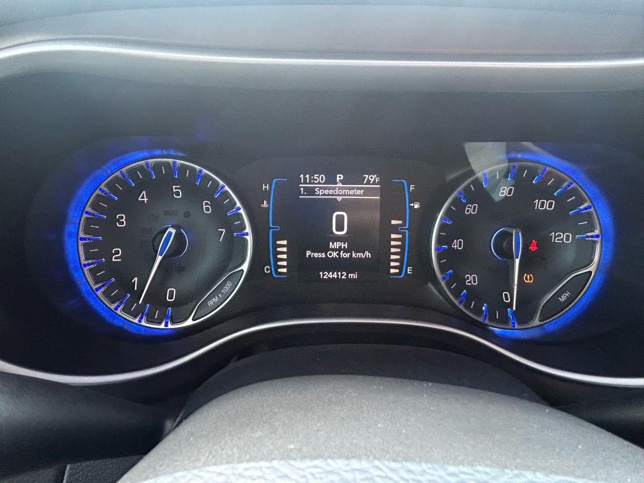 Chrysler Pacifica Touring-L FWD 2017