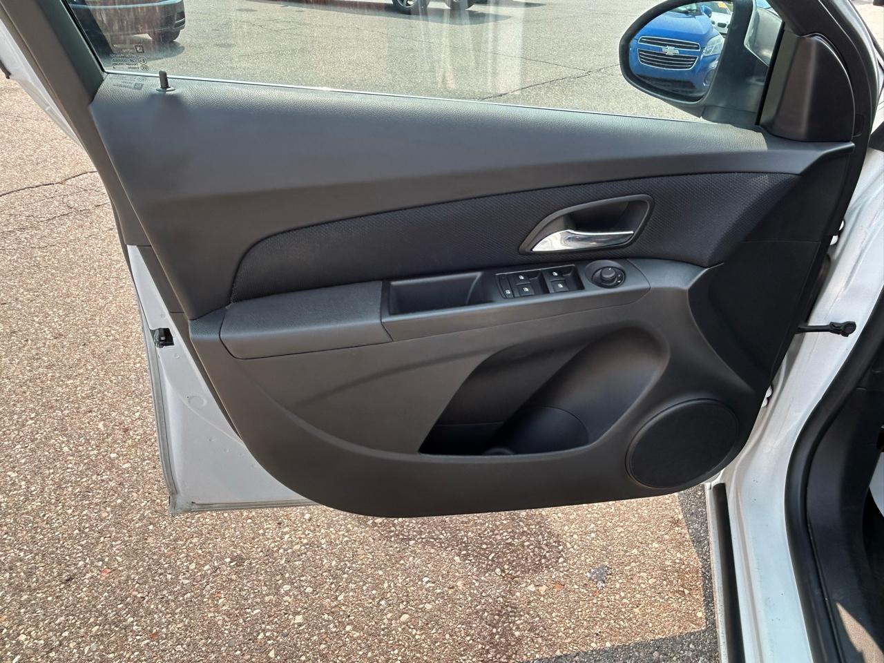 Chevrolet Cruze 4dr Sdn Auto 1LT 2014