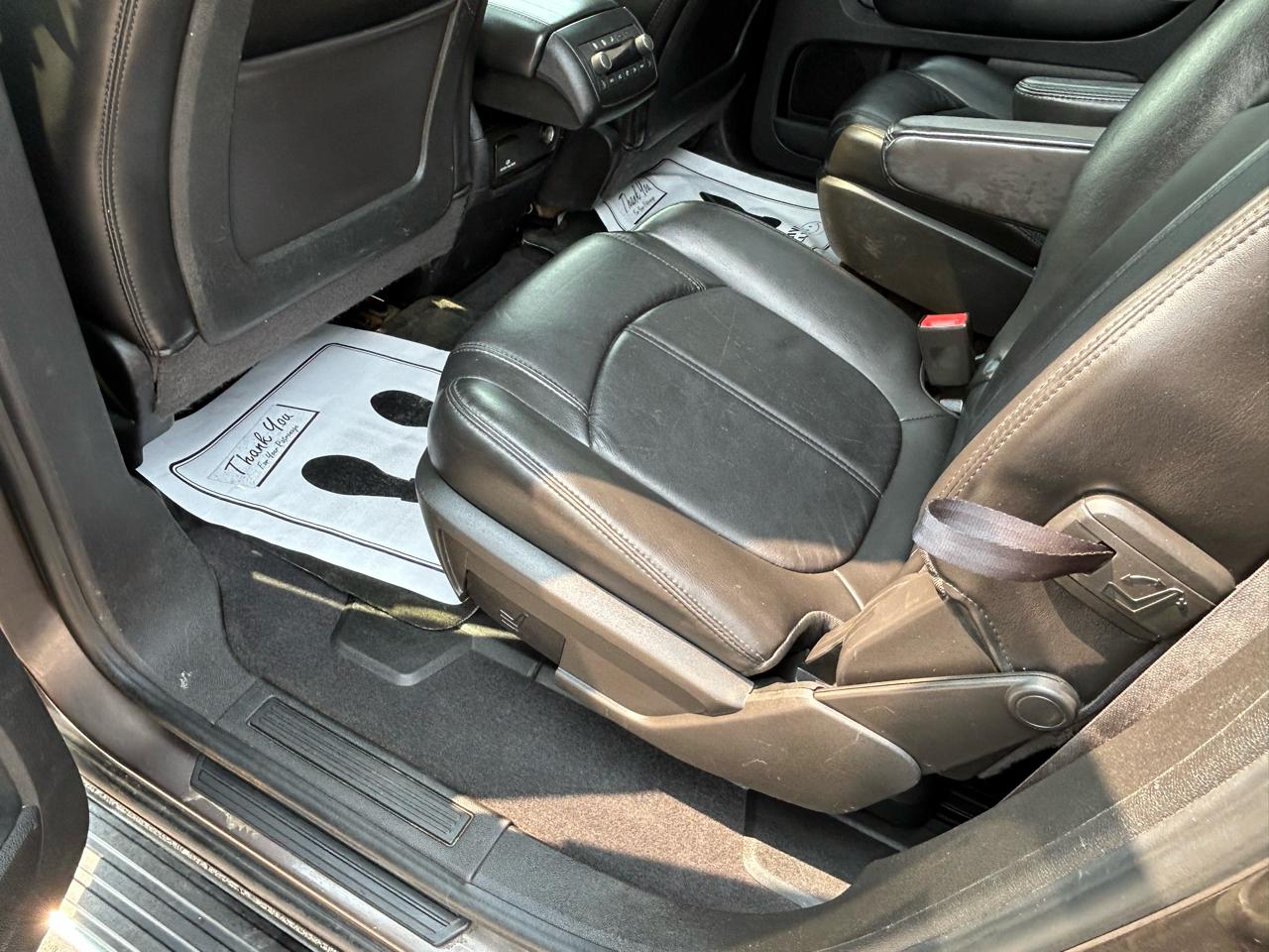 GMC Acadia AWD 4dr SLT2 2012