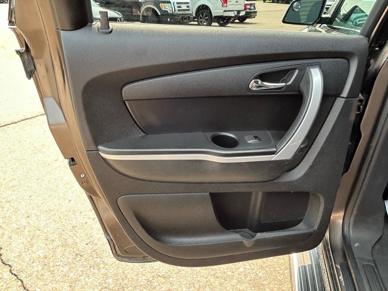 GMC Acadia AWD 4dr SLT2 2012