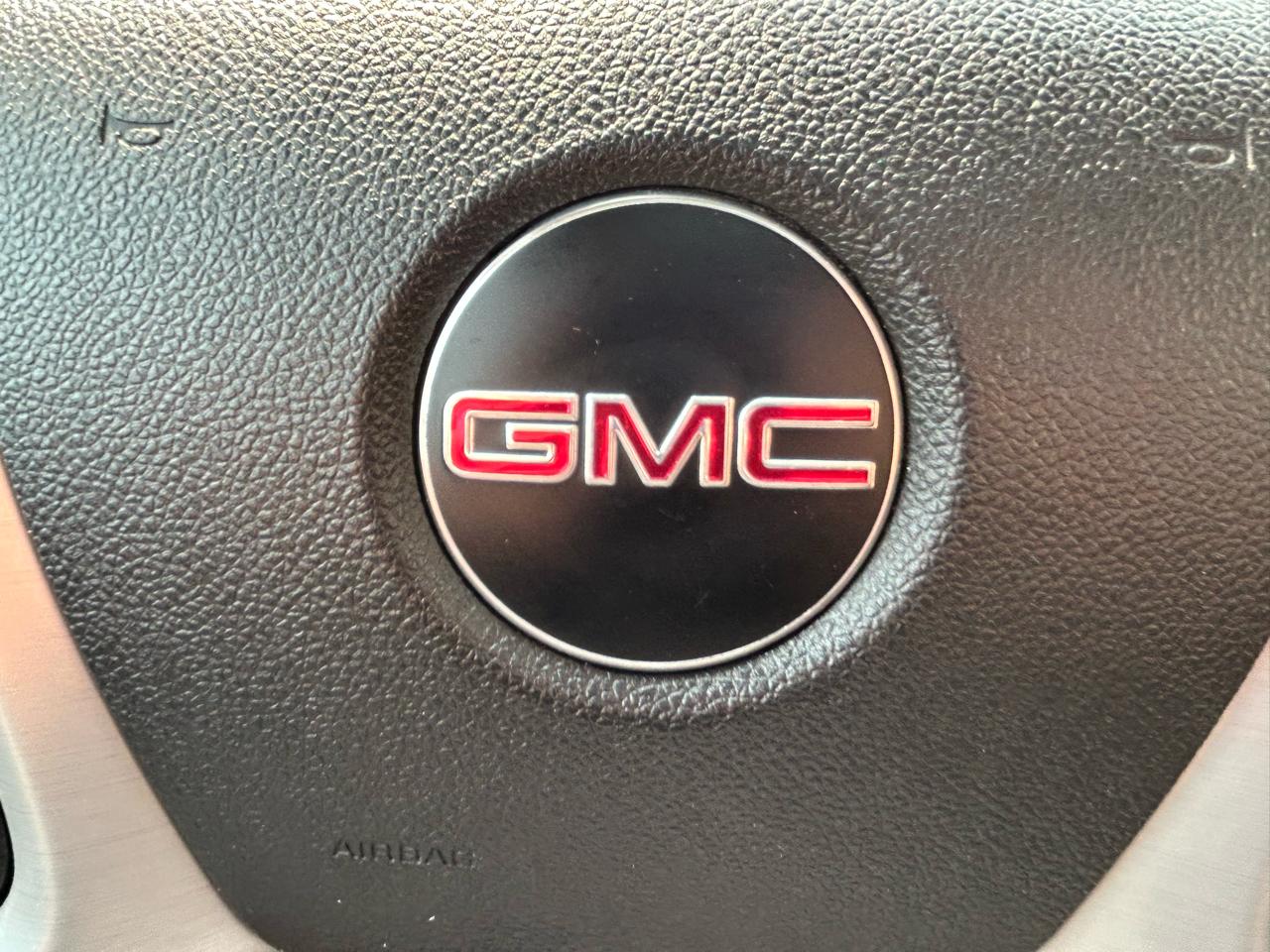 GMC Acadia AWD 4dr SLT2 2012