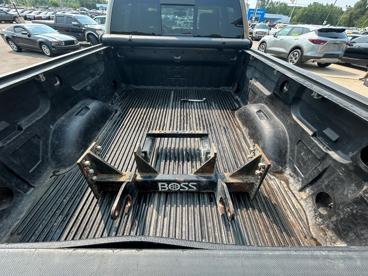 Chevrolet Silverado 2500HD 4WD Crew Cab 153.7" LTZ 2015