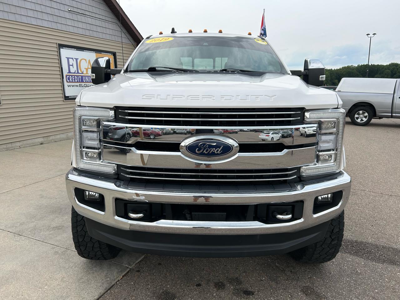 Ford Super Duty F-250 SRW Lariat 4WD Crew Cab 6.75' Box 2019