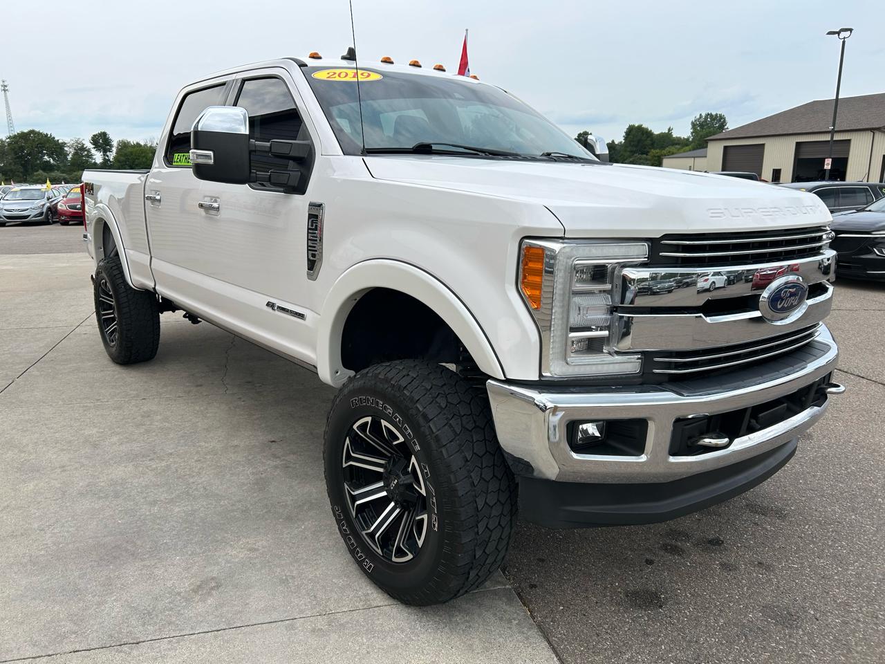 Ford Super Duty F-250 SRW Lariat 4WD Crew Cab 6.75' Box 2019