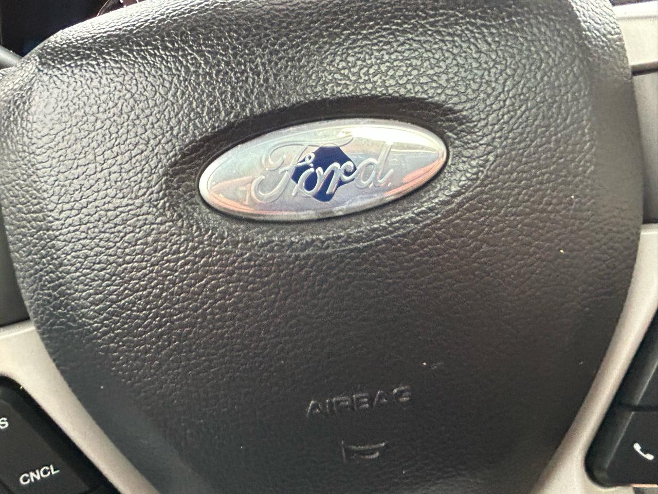 Ford Super Duty F-250 SRW Lariat 4WD Crew Cab 6.75' Box 2019