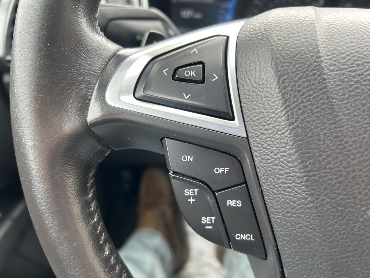 Ford Fusion 4dr Sdn SE AWD 2015
