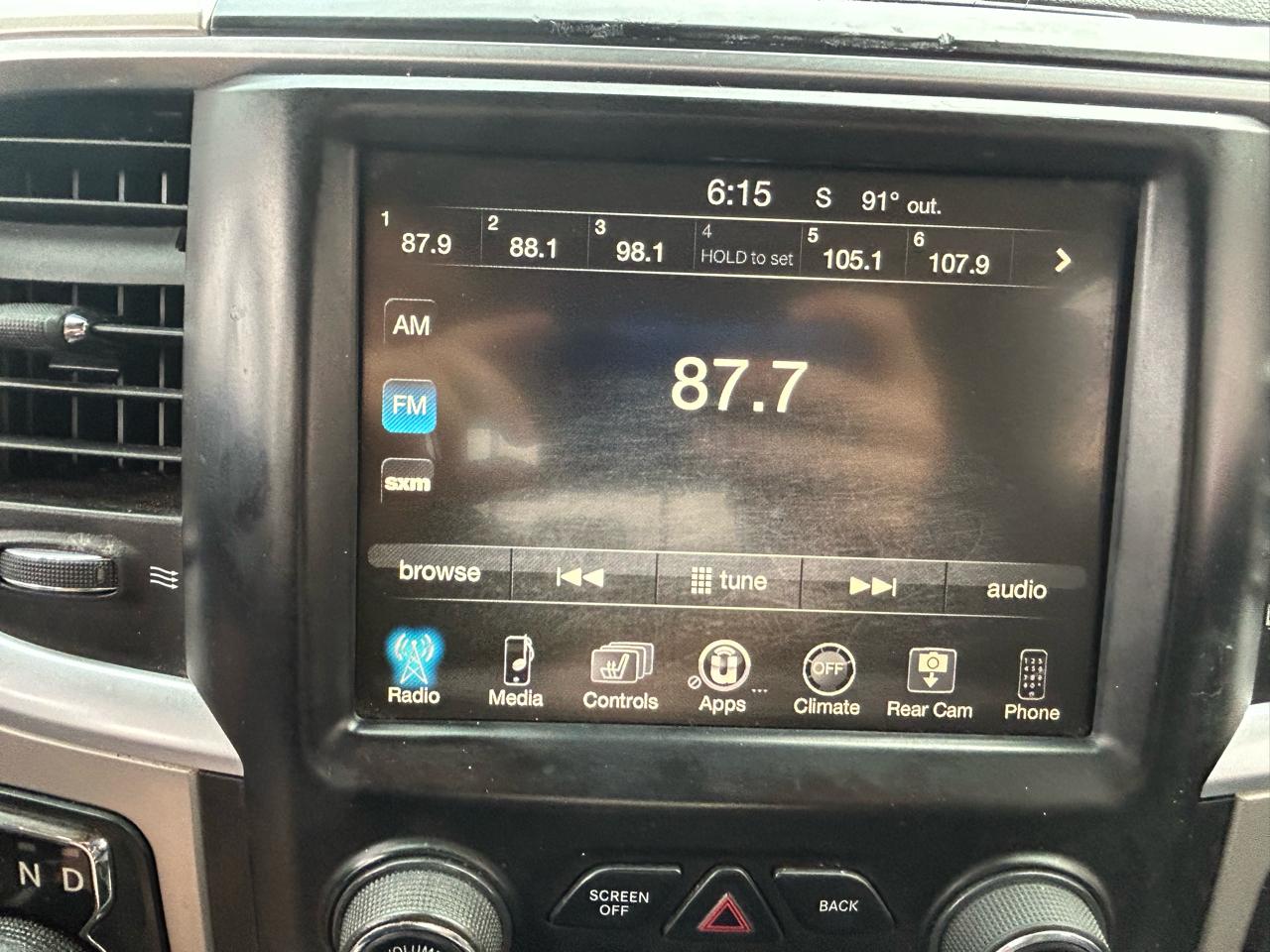 RAM 1500 4WD Crew Cab 140.5" Big Horn 2016