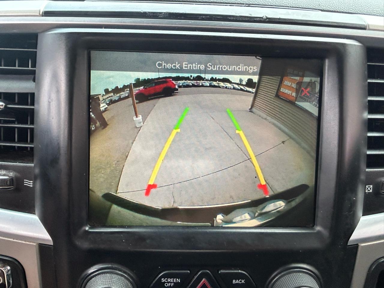 RAM 1500 4WD Crew Cab 140.5" Big Horn 2016