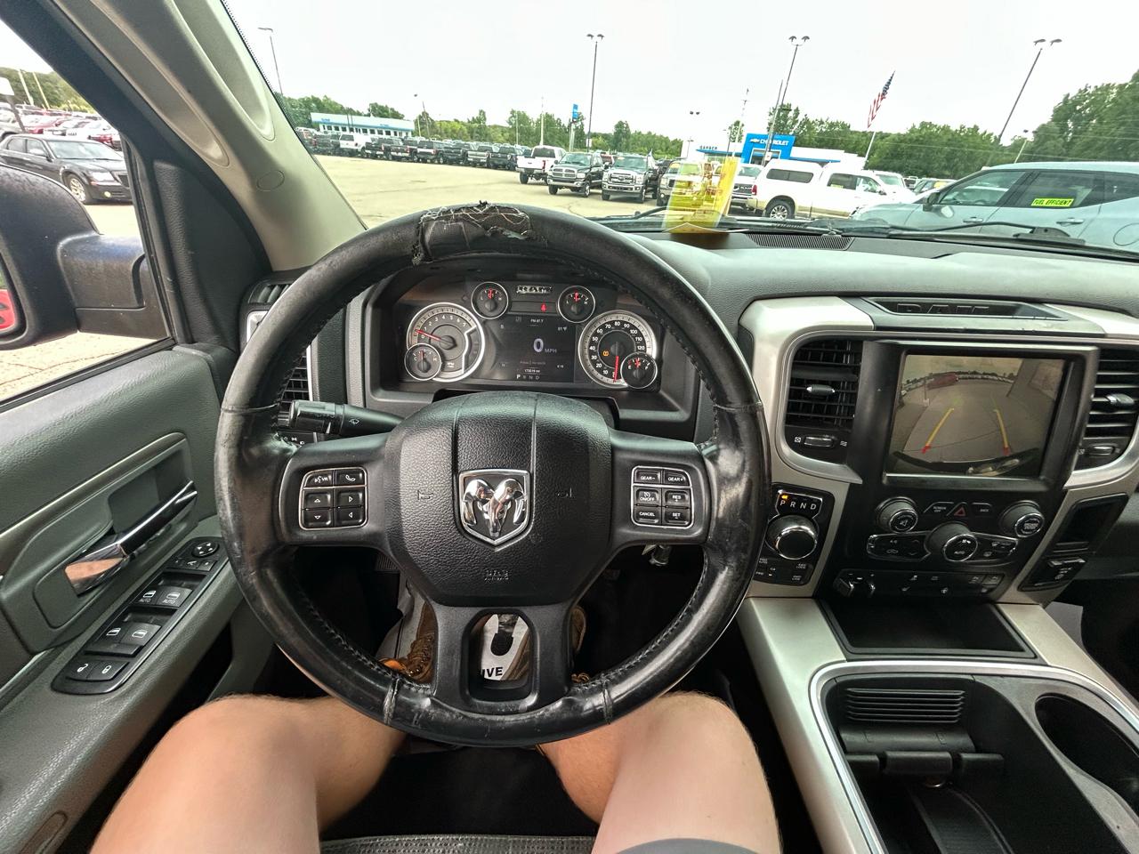 RAM 1500 4WD Crew Cab 140.5" Big Horn 2016