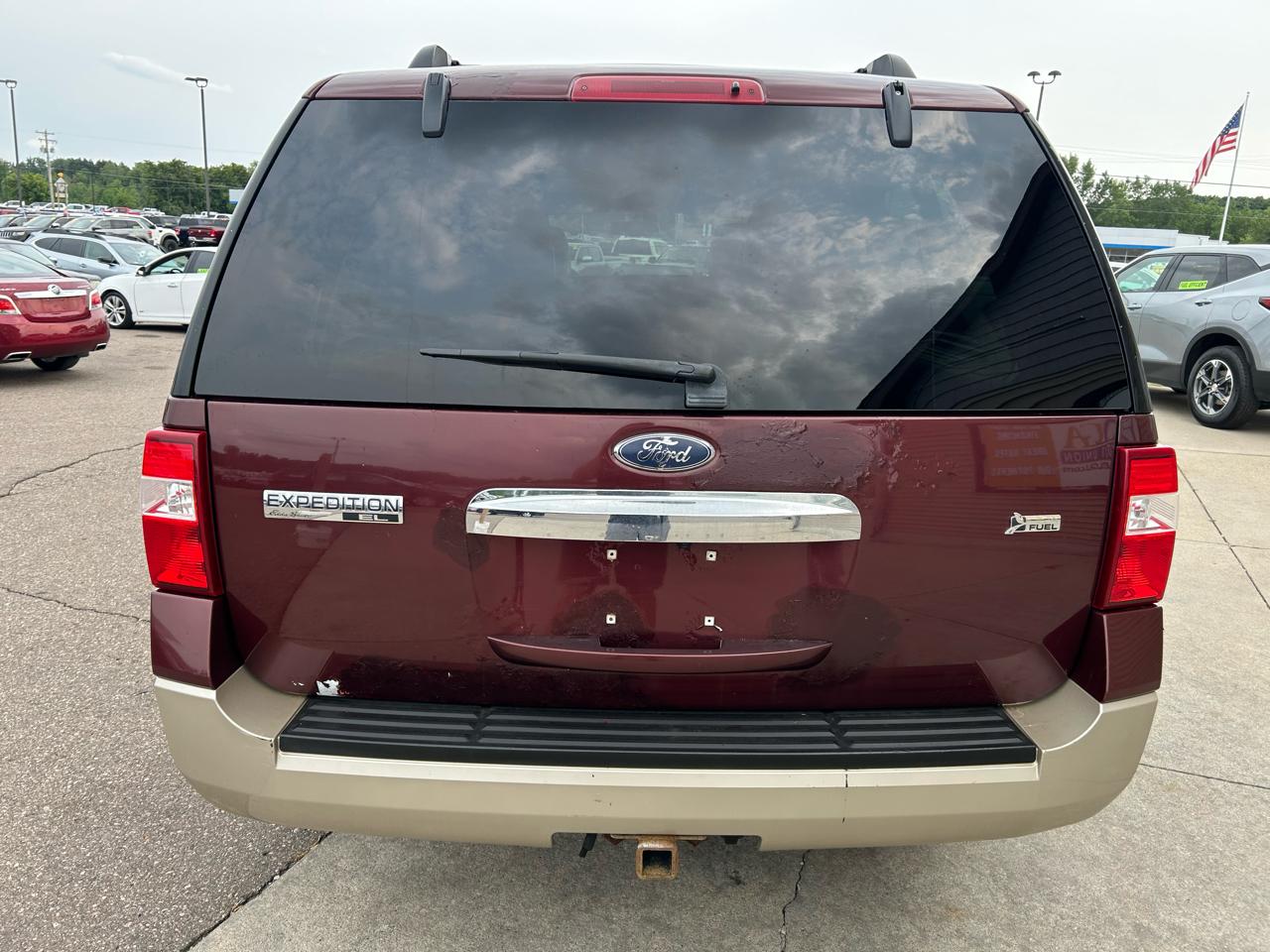 Ford Expedition EL 4WD 4dr Eddie Bauer 2010