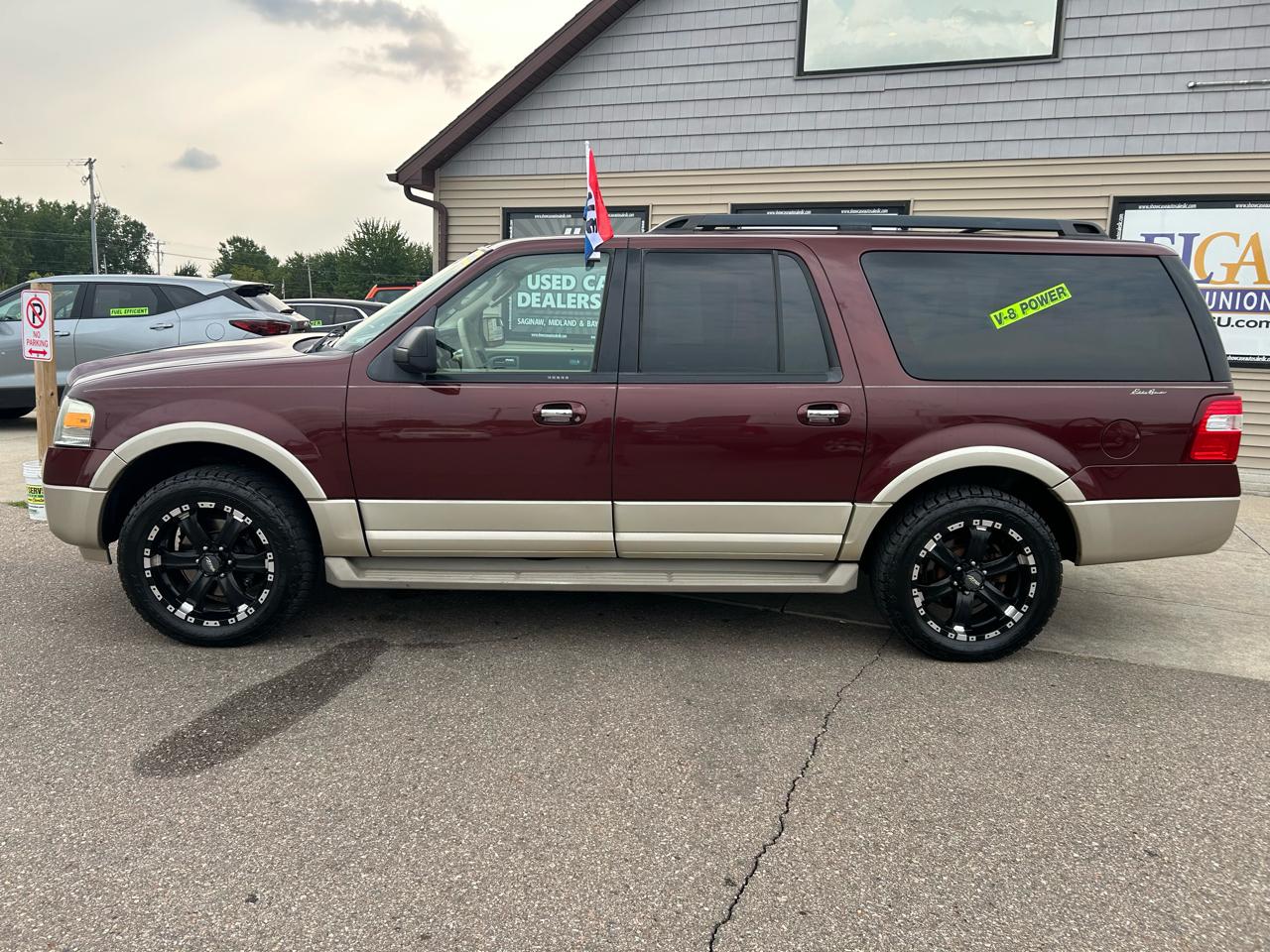 Ford Expedition EL 4WD 4dr Eddie Bauer 2010