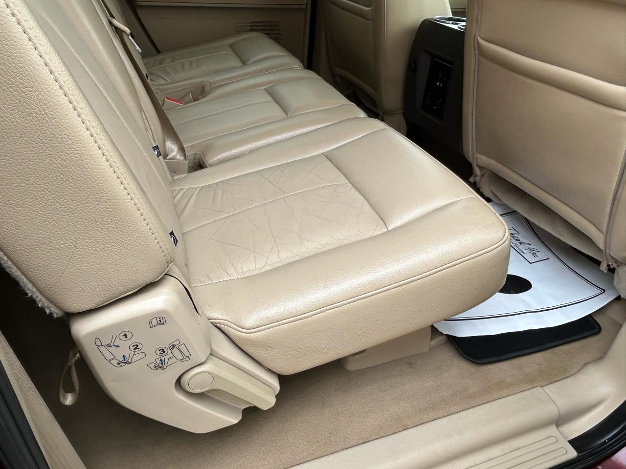 Ford Expedition EL 4WD 4dr Eddie Bauer 2010