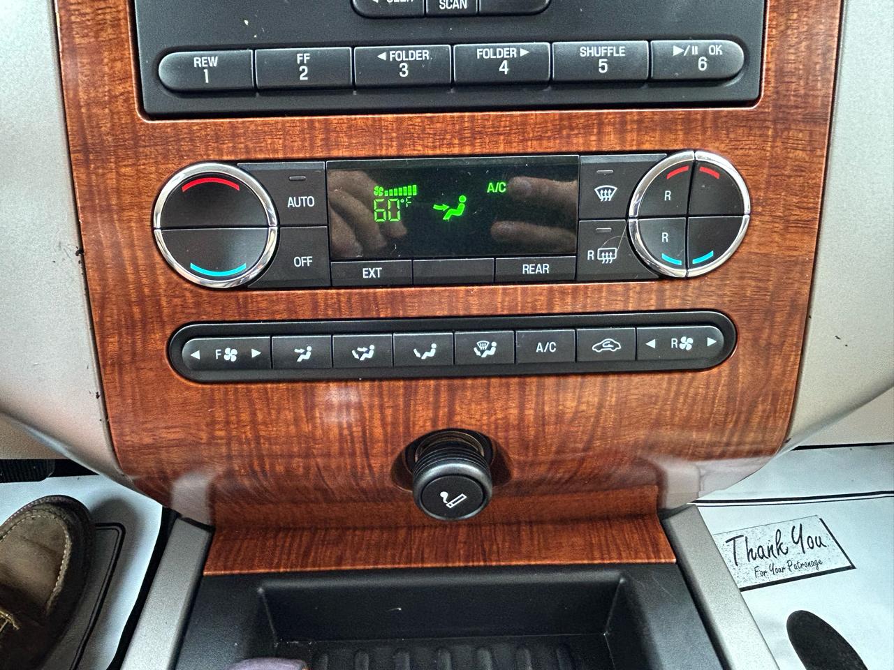 Ford Expedition EL 4WD 4dr Eddie Bauer 2010