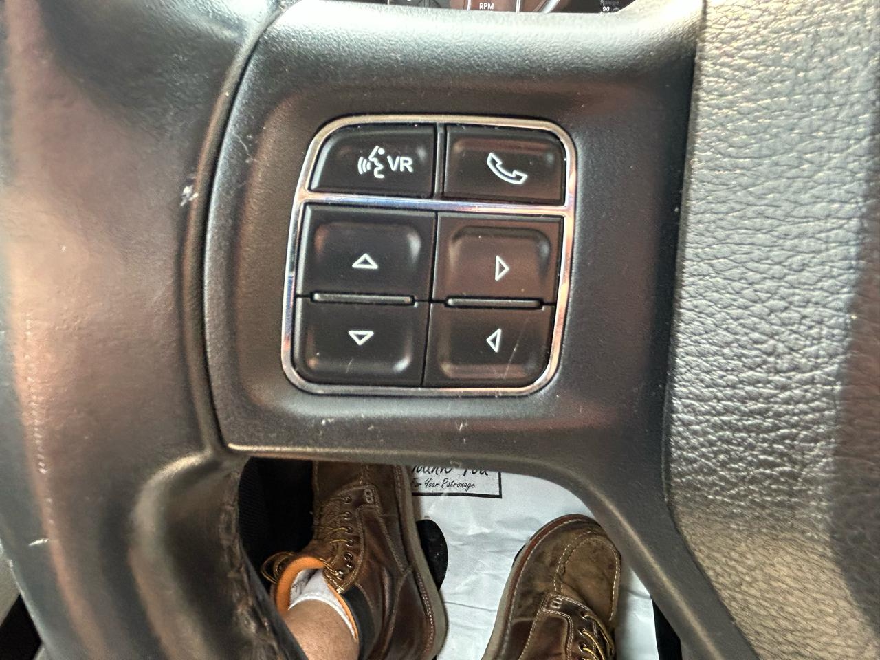 RAM 1500 Big Horn 4x4 Crew Cab 5'7" Box 2018