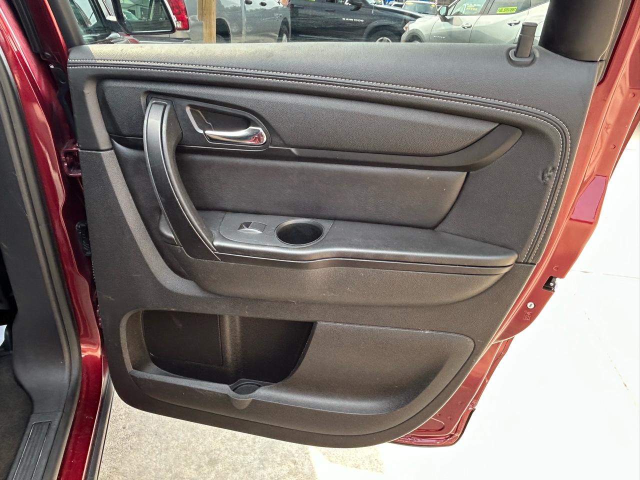 Chevrolet Traverse AWD 4dr LT w/2LT 2017