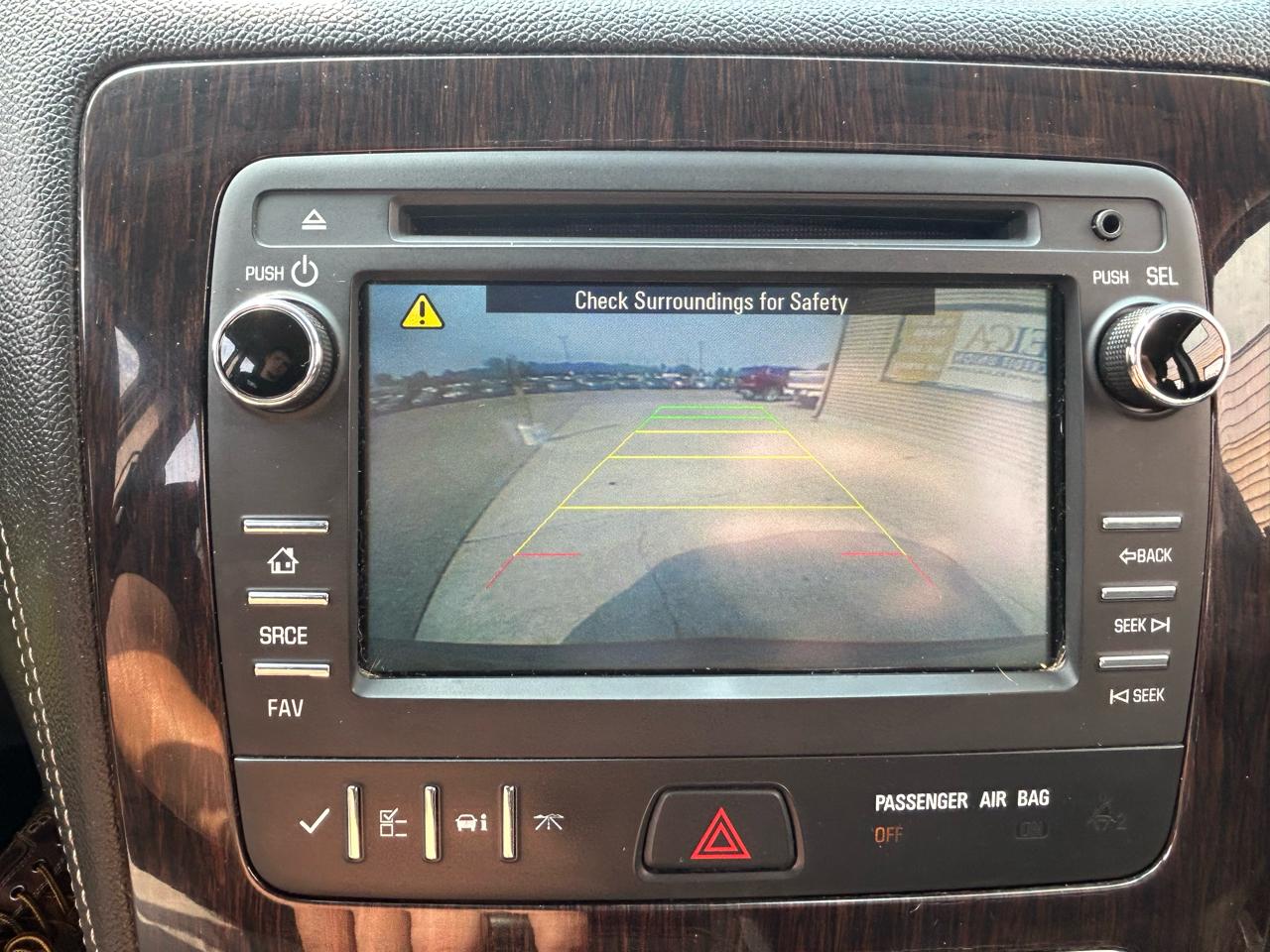 Chevrolet Traverse AWD 4dr LT w/2LT 2017